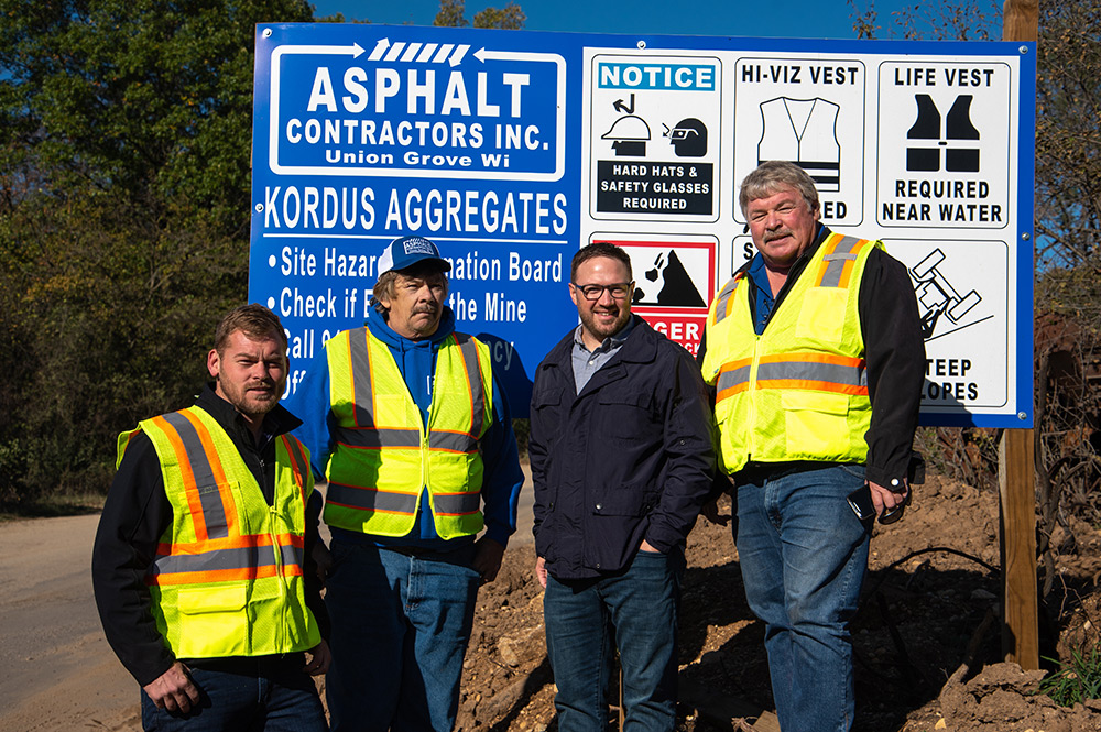 asphalt_contractors_team