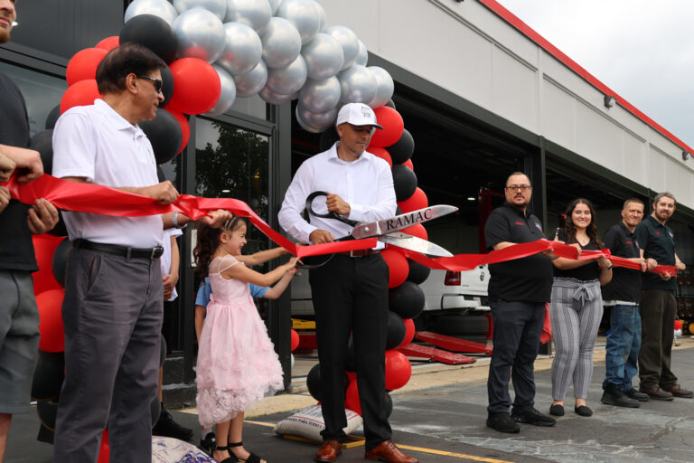 Righteous Auto ribbon cutting Mount Pleasant